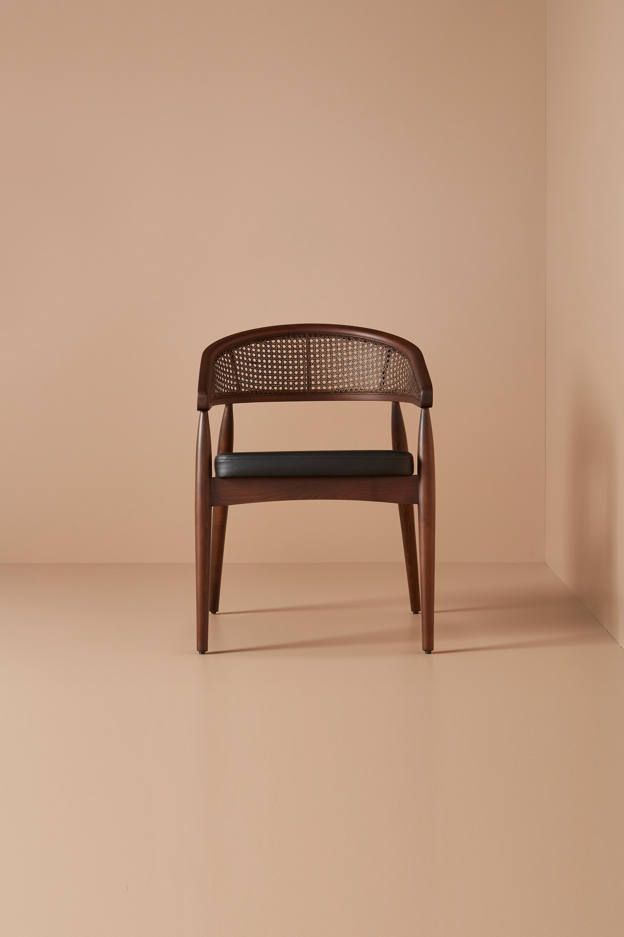 soho chair - walnut