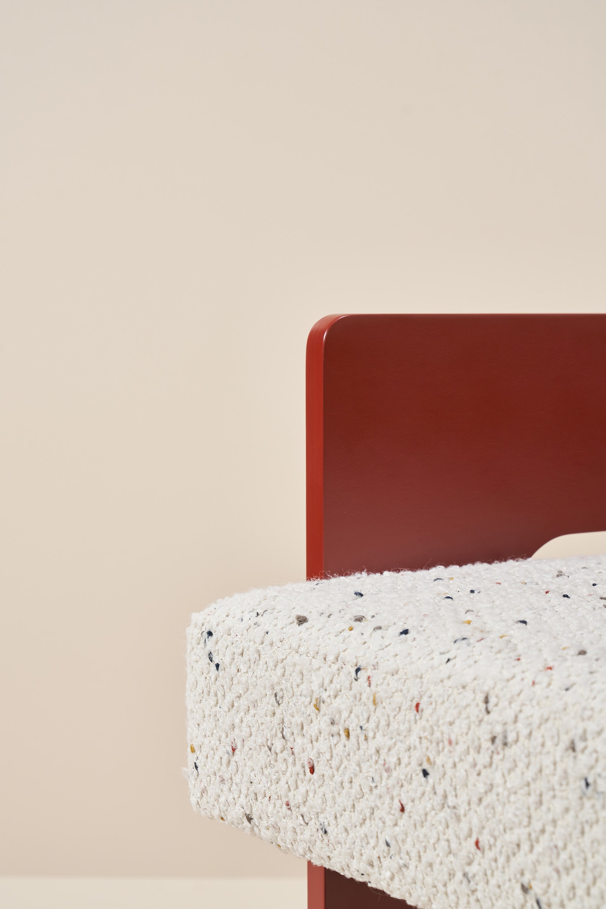 hannah chair - burgundy