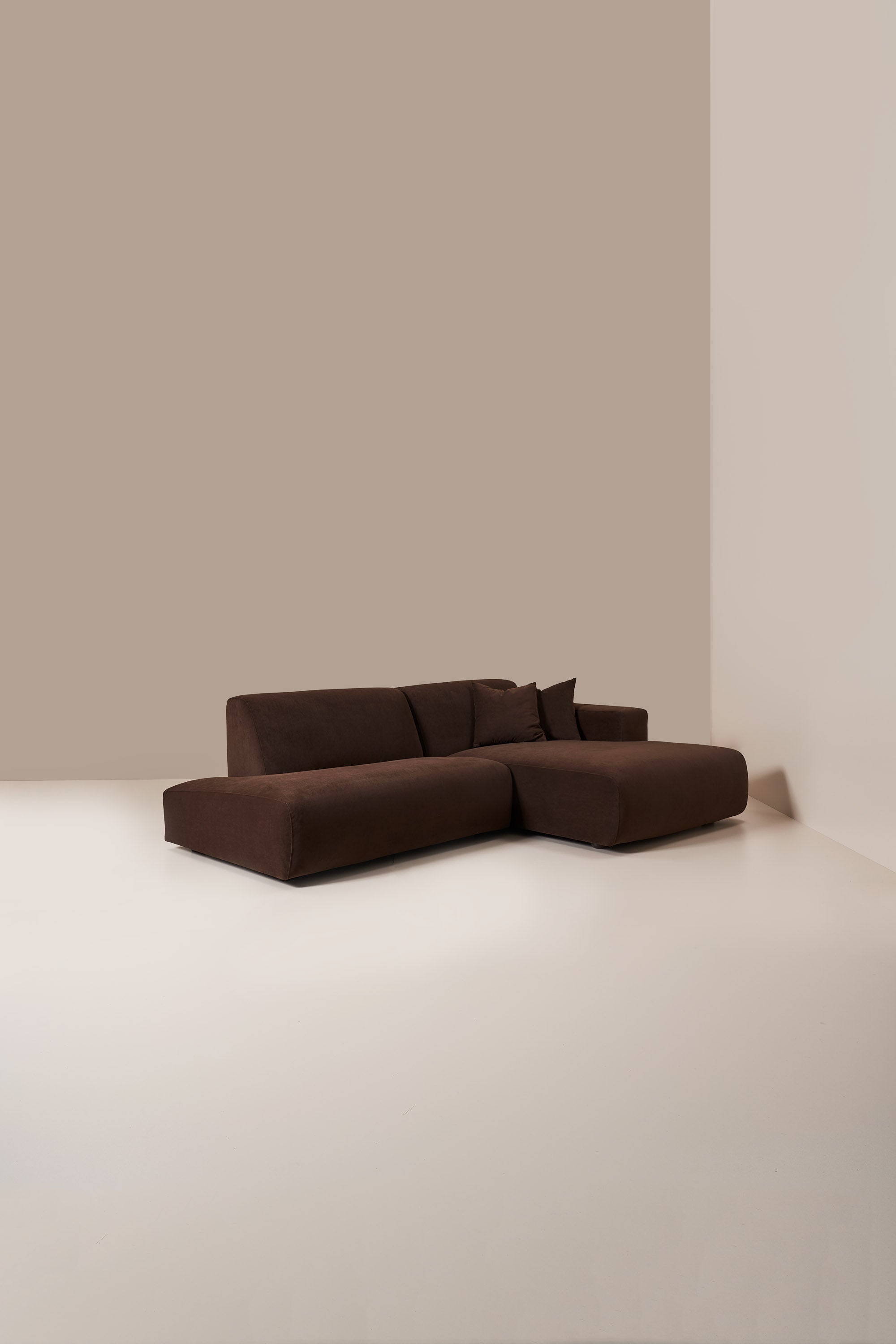 sinatra chaise sofa