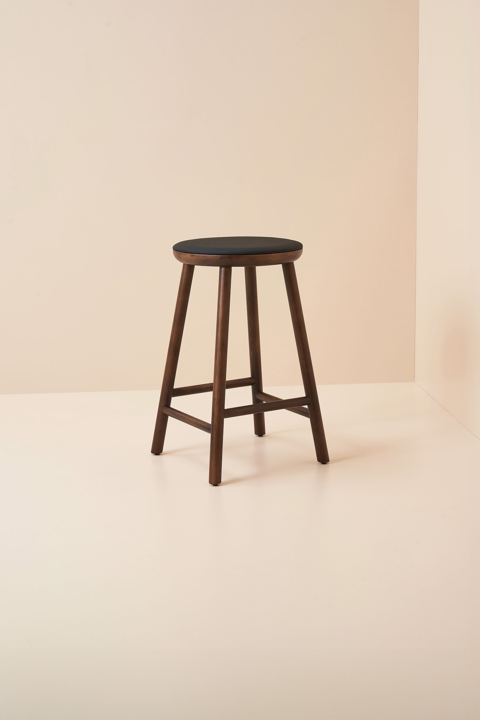 carl stool – walnut