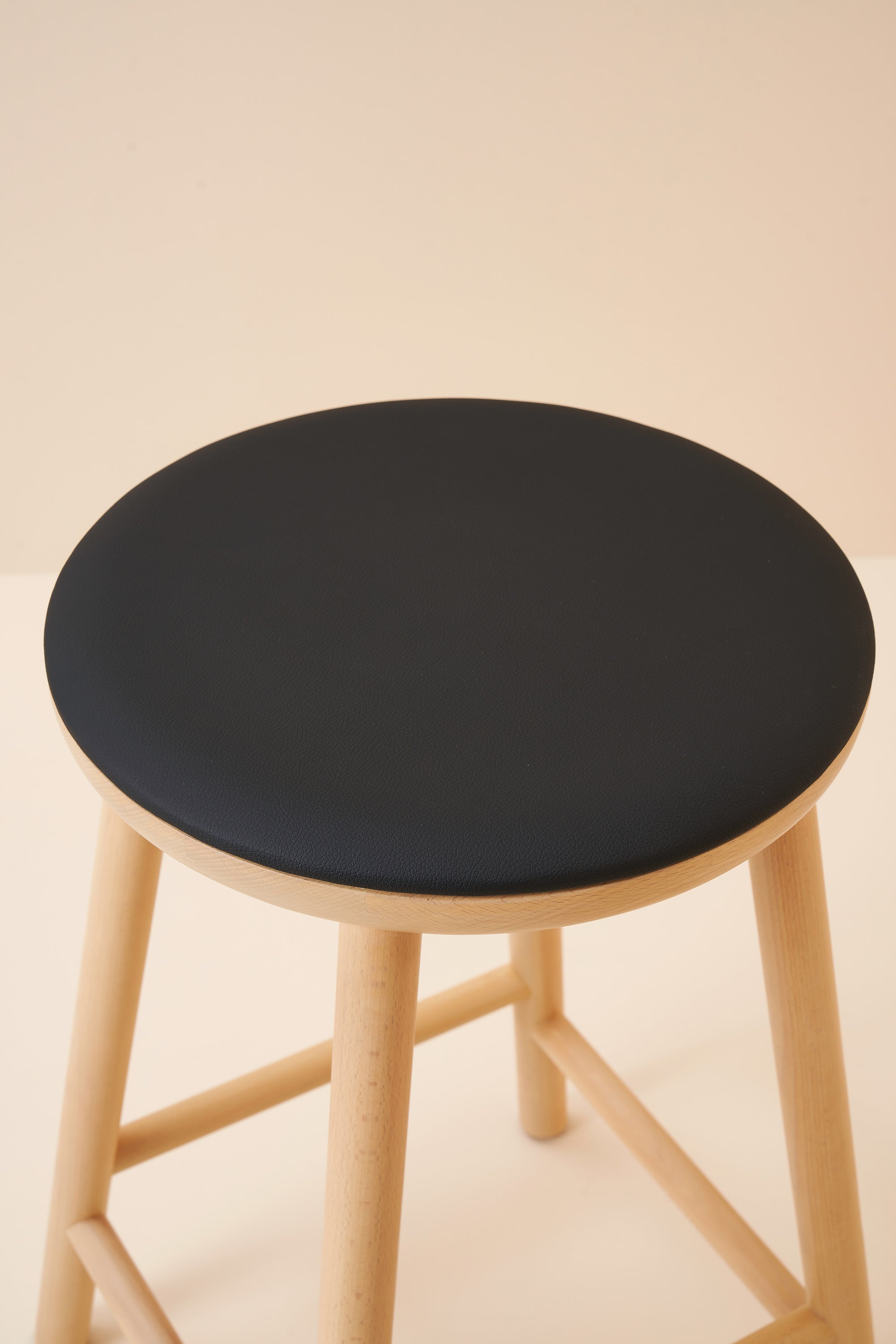 carl stool – light oak