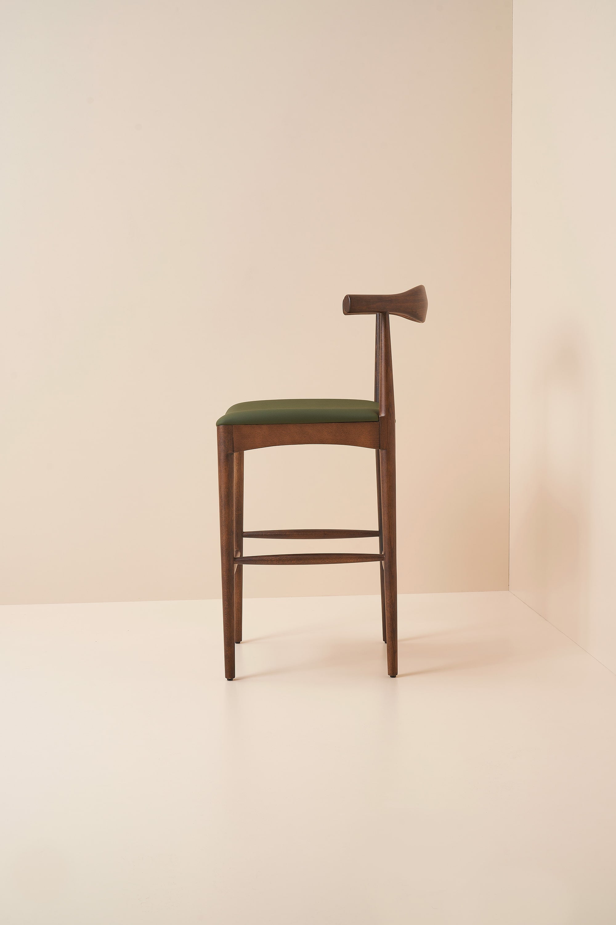 elbow stool - walnut