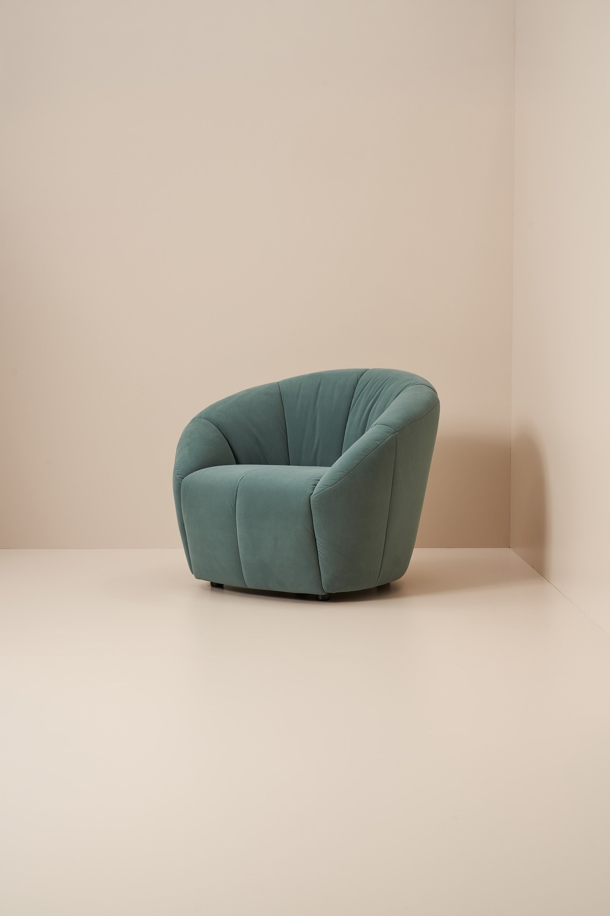 Elda Lounge Chair - Ex Photoshoot