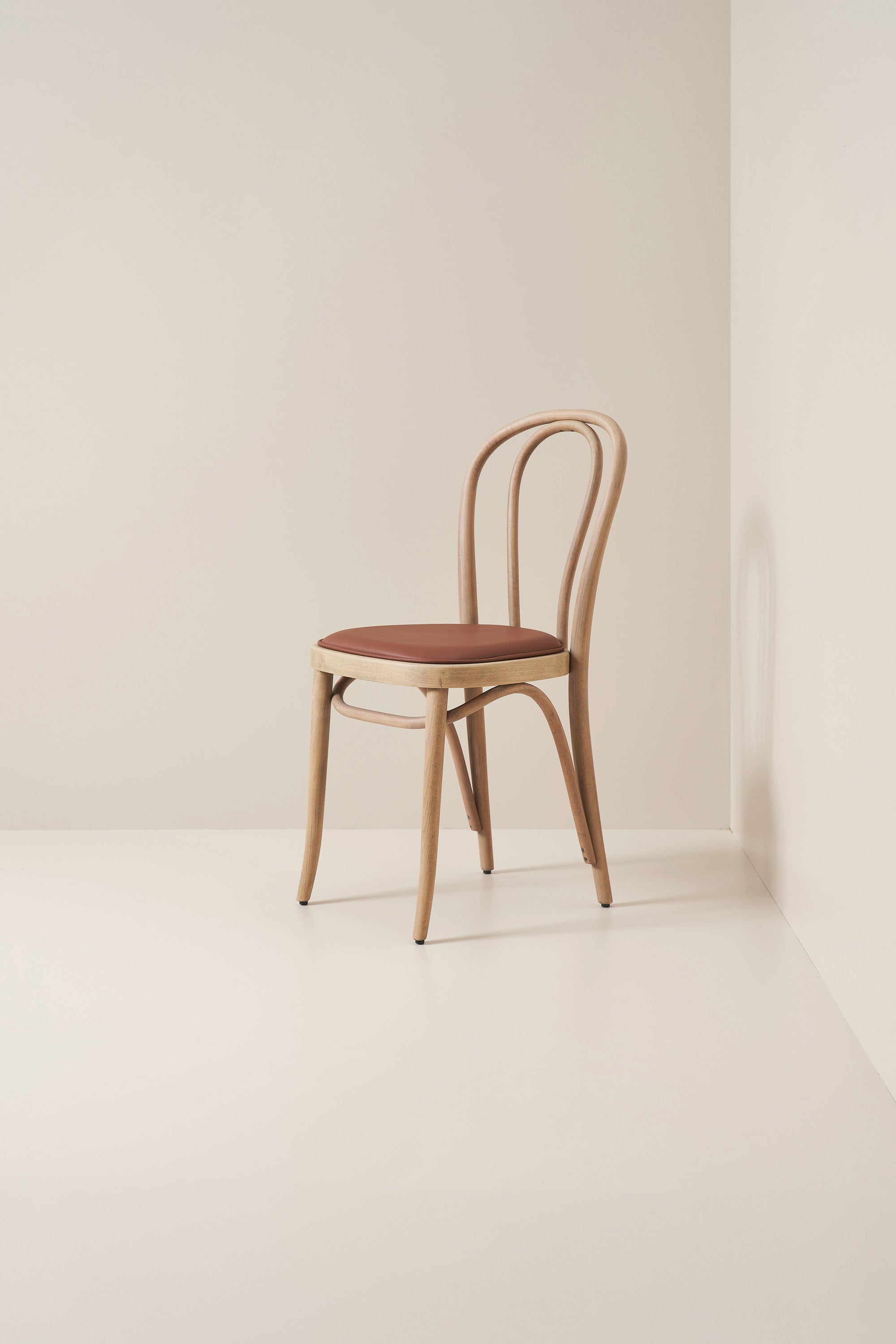 no 18 bentwood - white oak