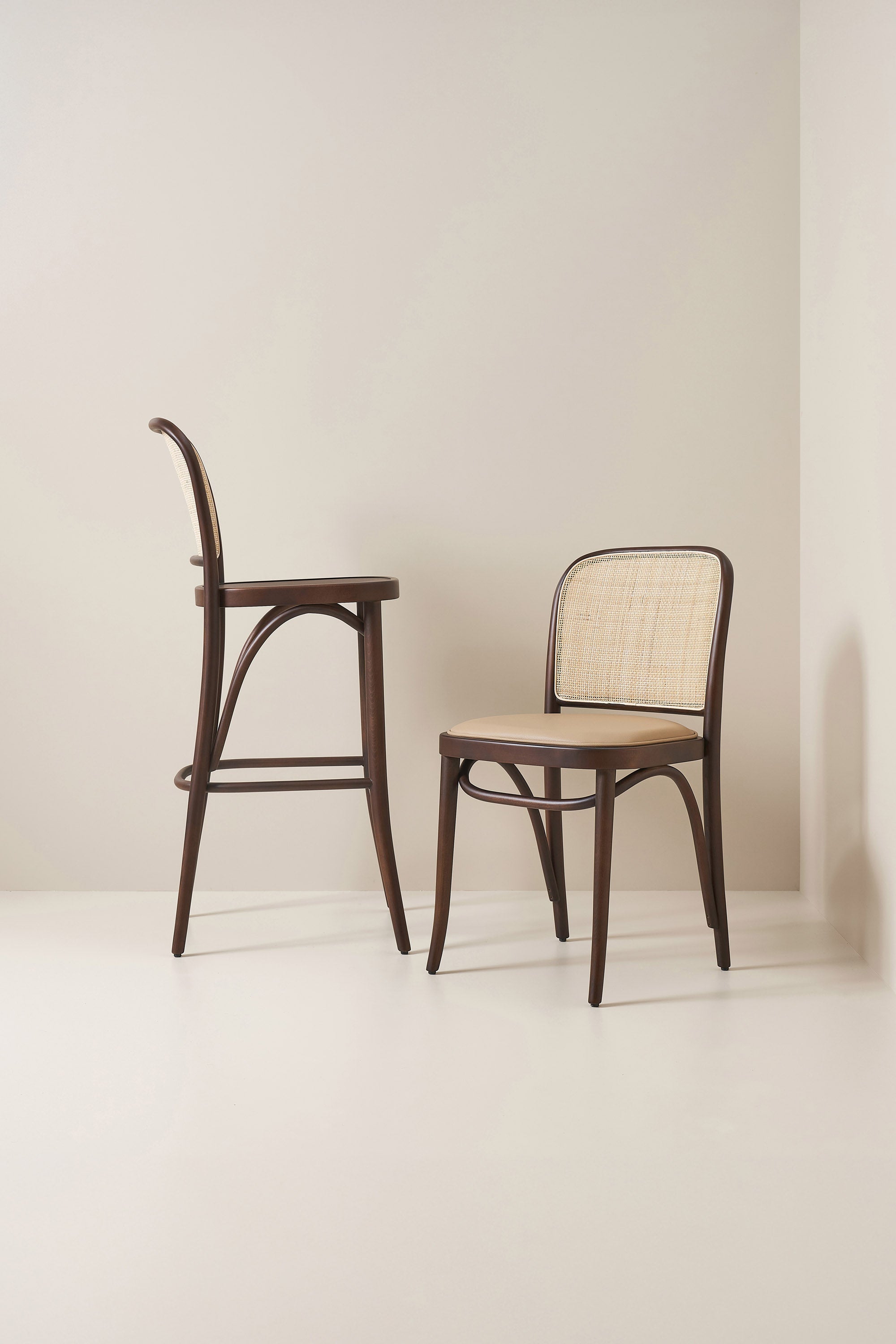 no 811 bentwood - dark walnut