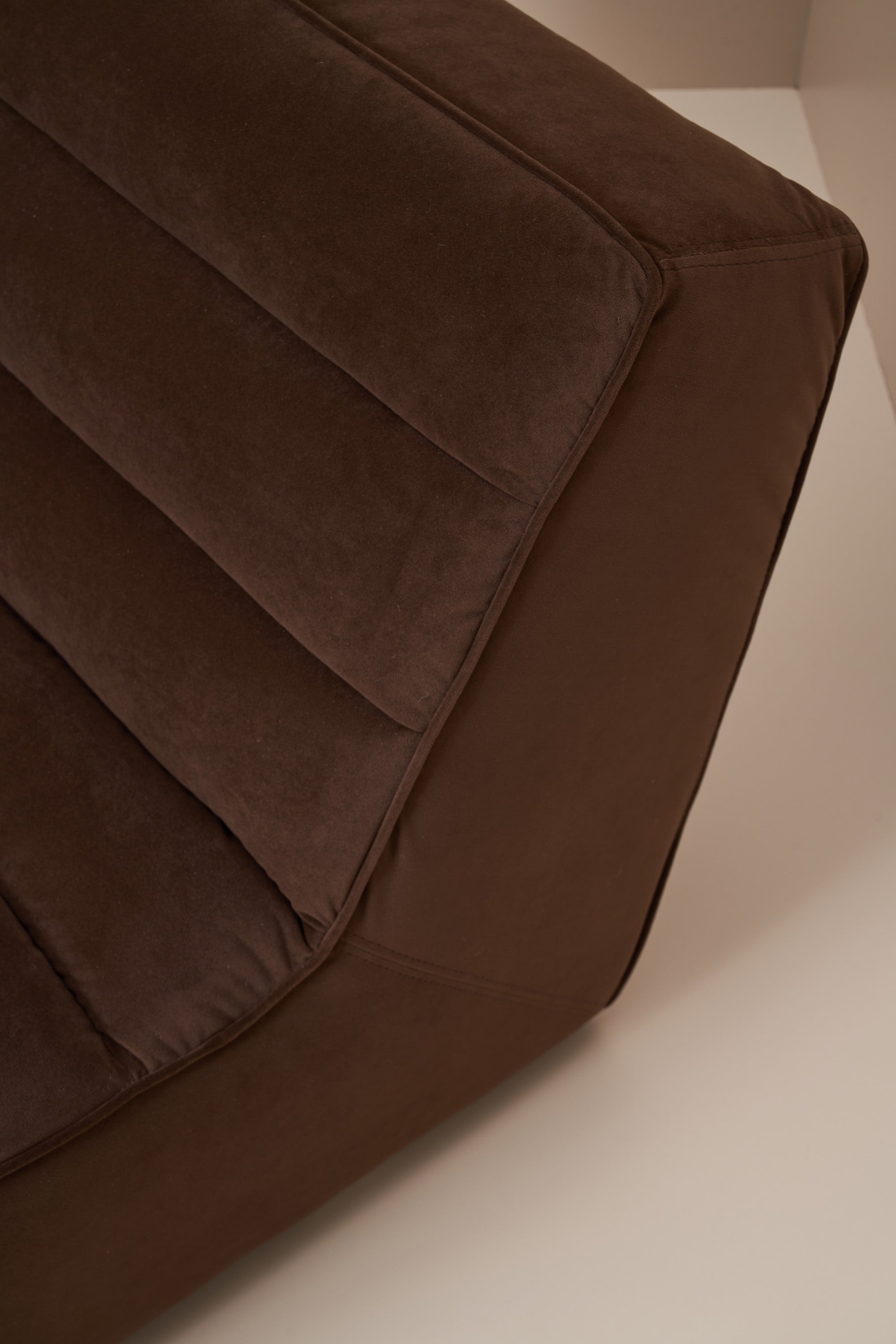ellison sofa - 1 seater