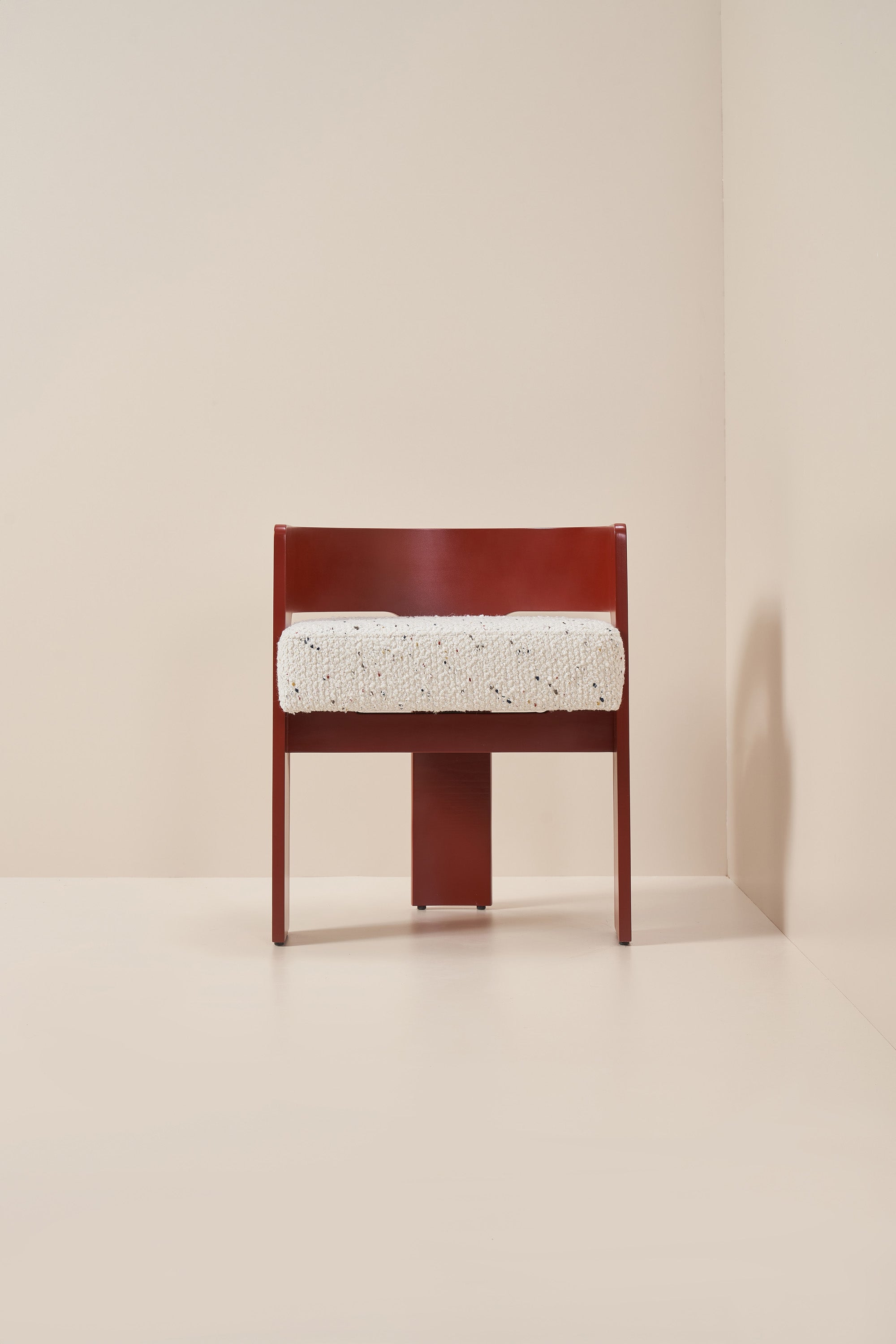 hannah chair - burgundy