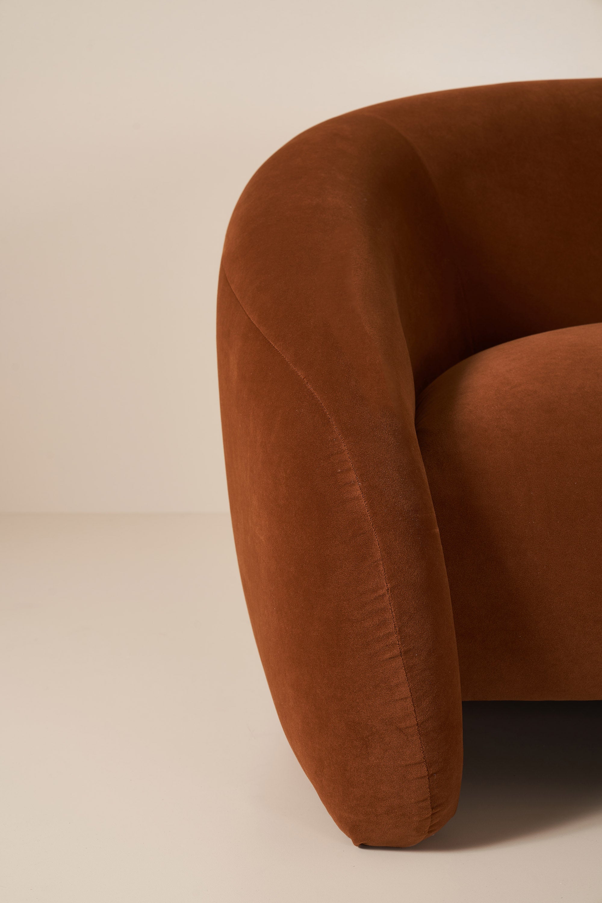 brown lounge chair
