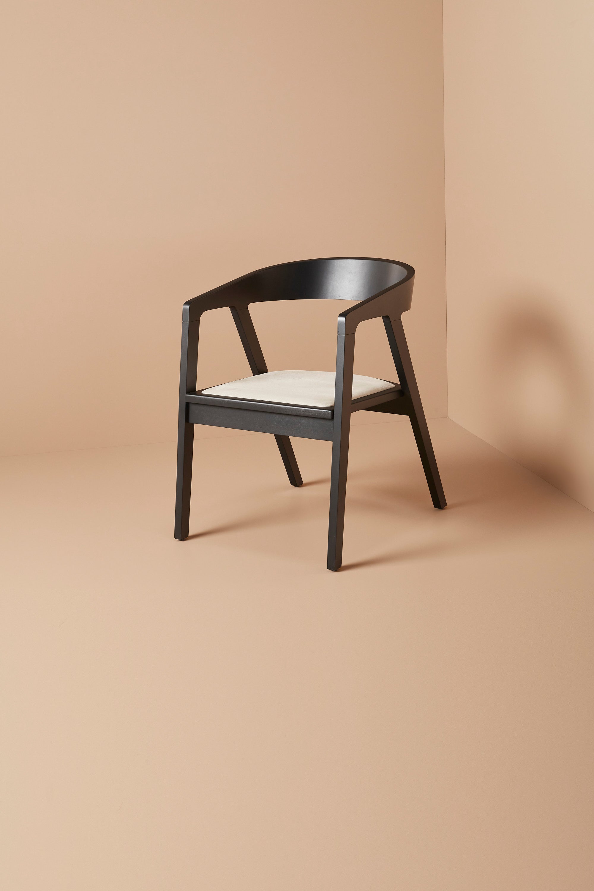 wegner chair - charcoal black