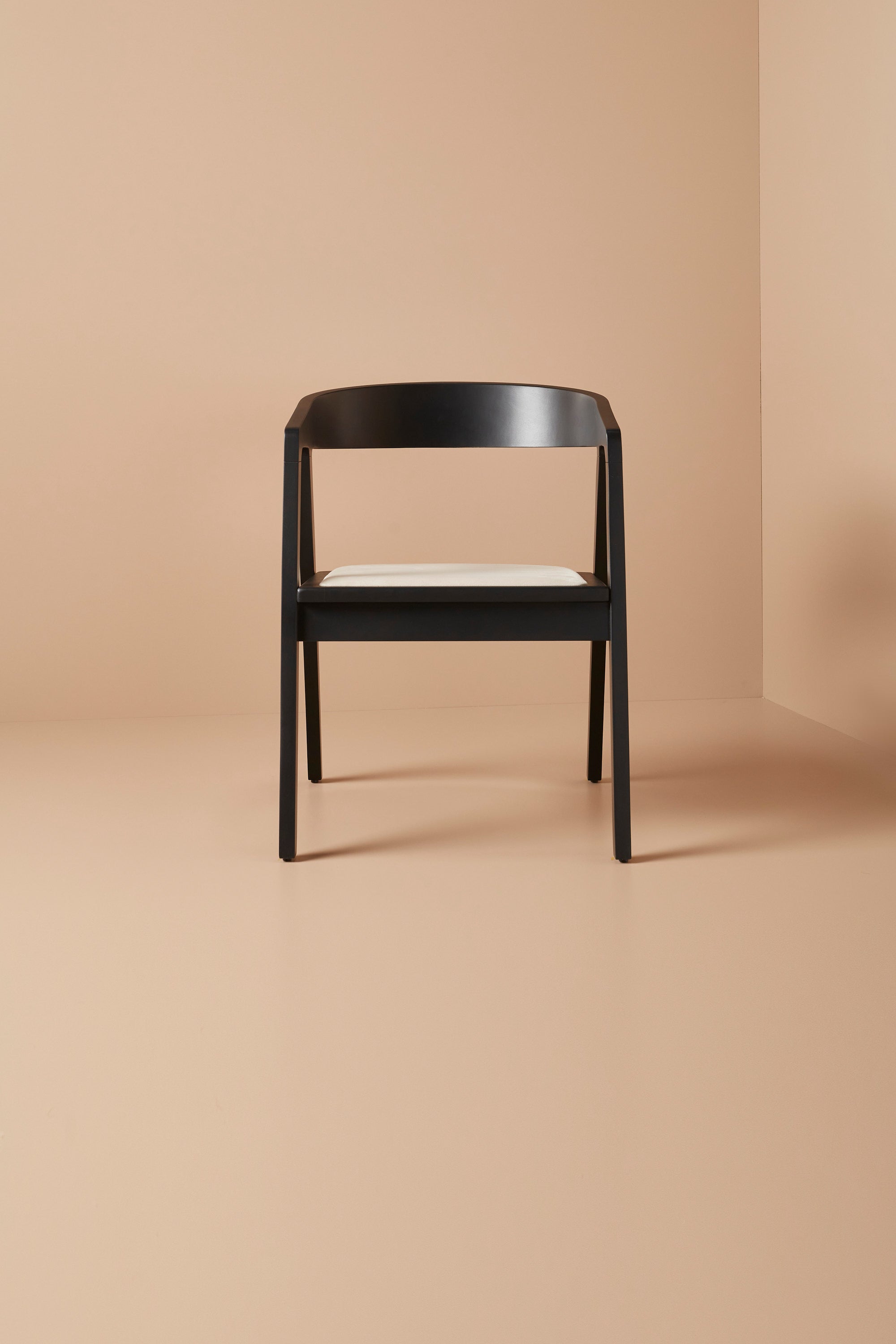 wegner chair - charcoal black