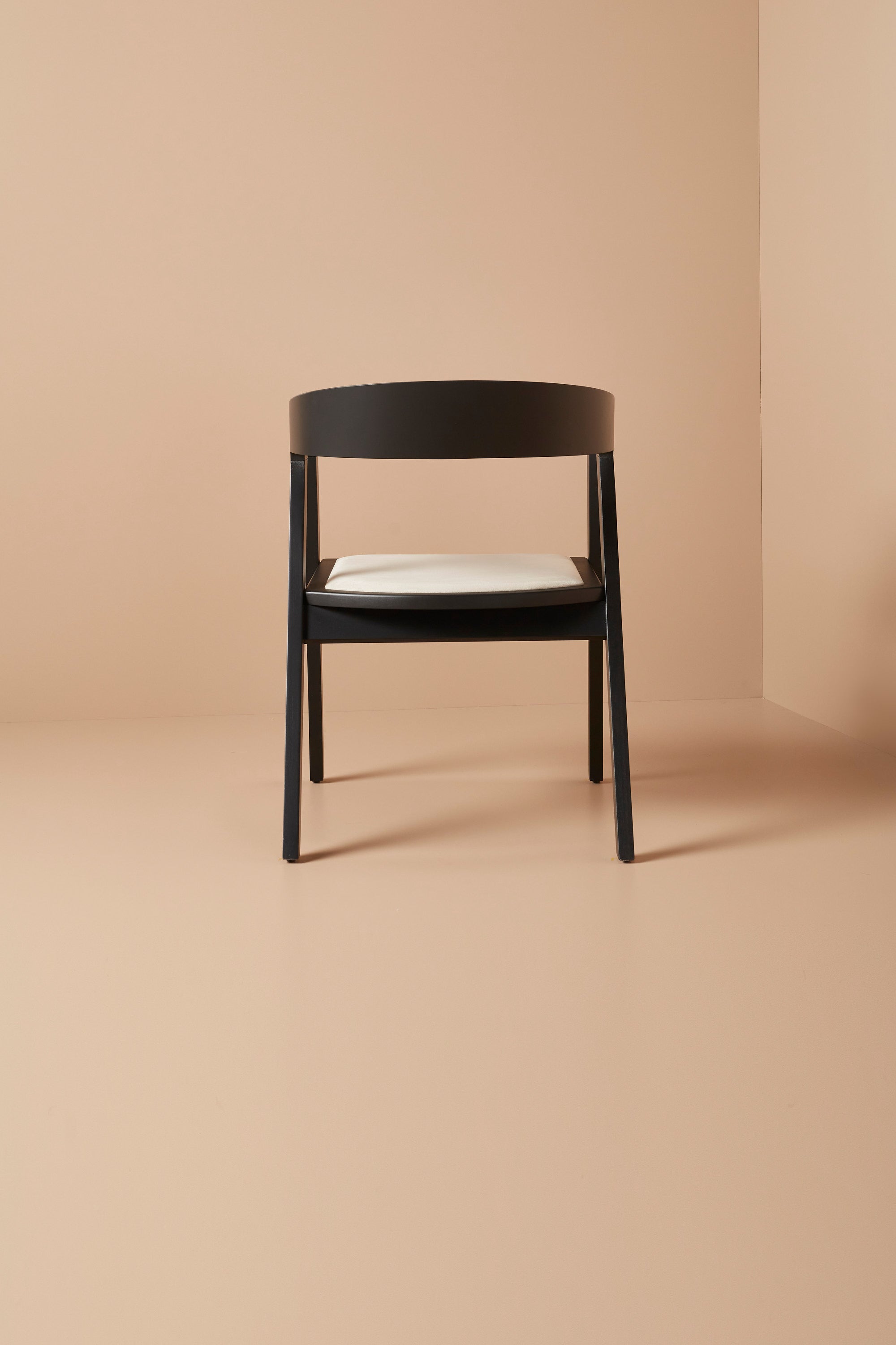 wegner chair - charcoal black