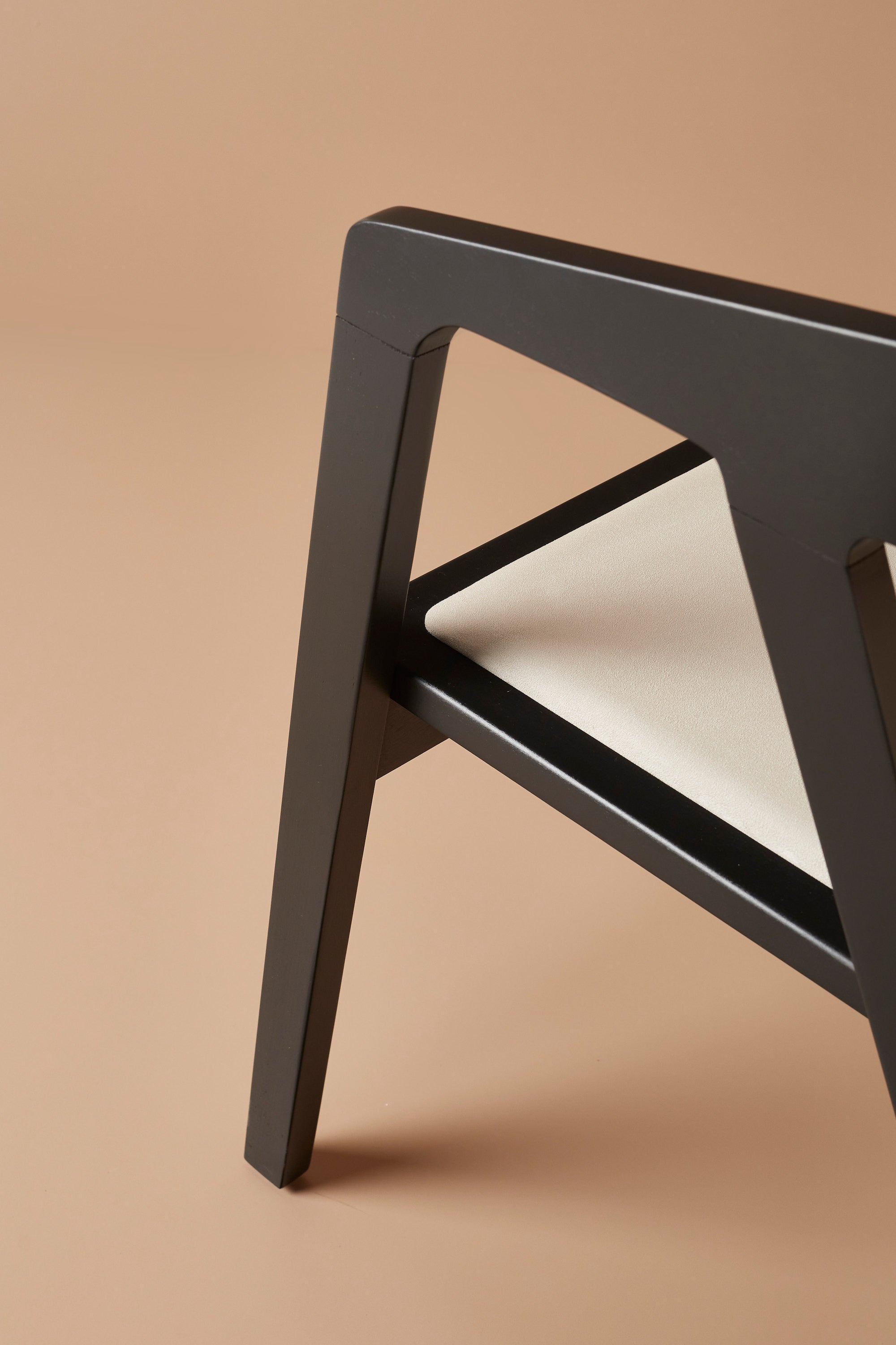 wegner chair - charcoal black