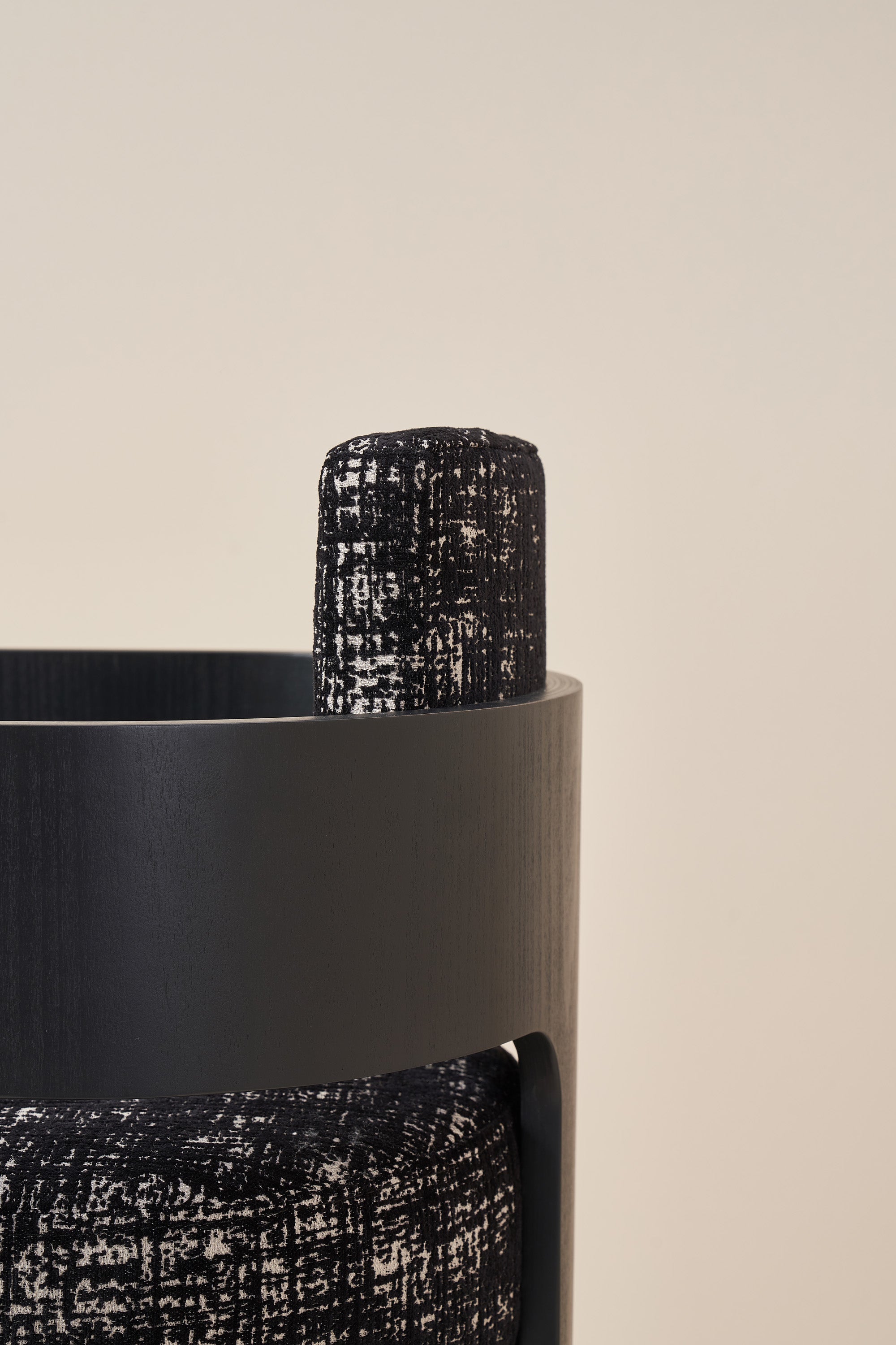 hannah - charcoal black