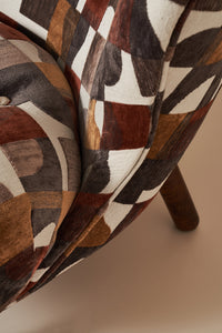 petra lounge chair