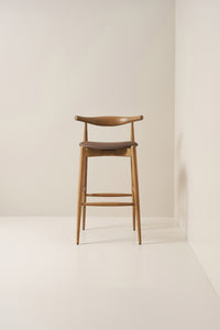 carl hansen - light walnut