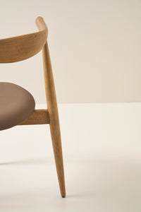 carl hansen - light walnut