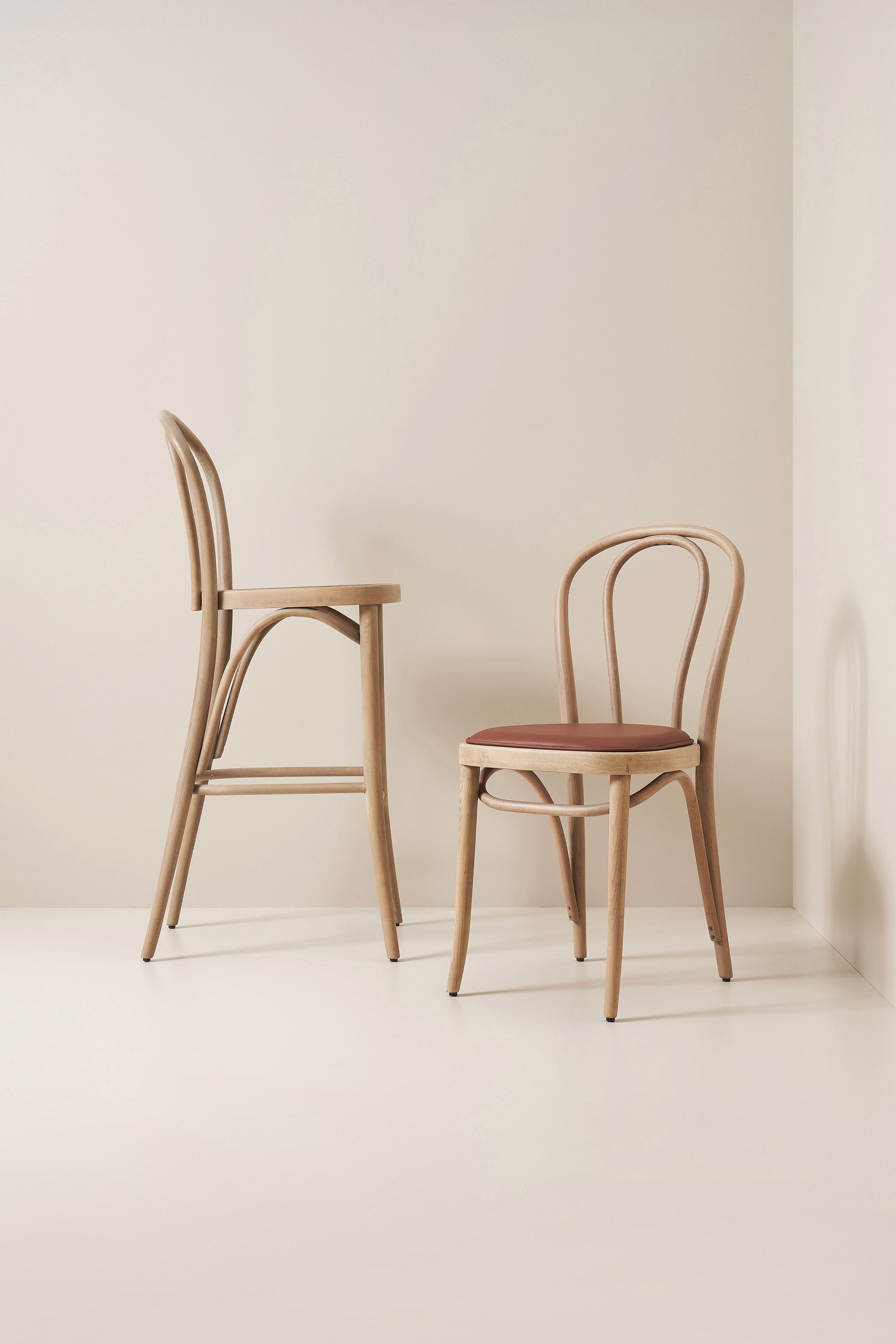 no 18 bentwood - white oak