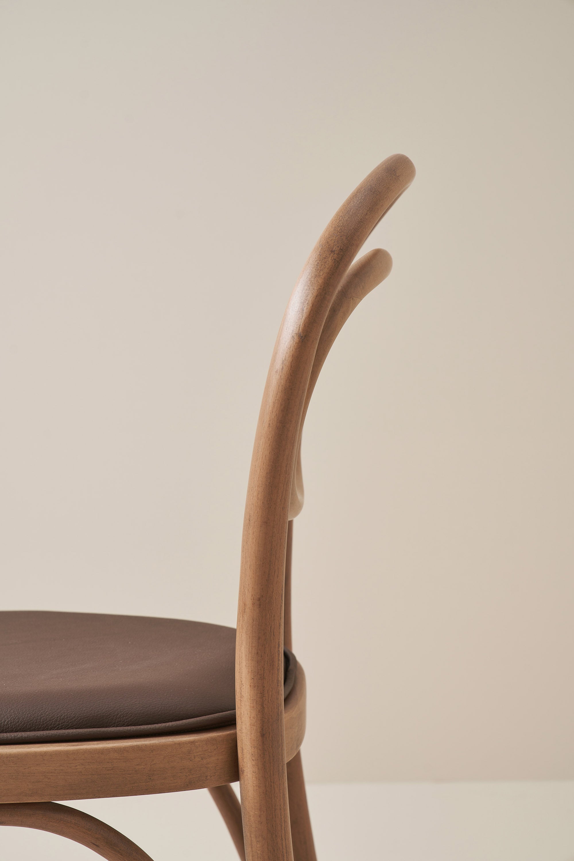 No 20 Bentwood - Teak