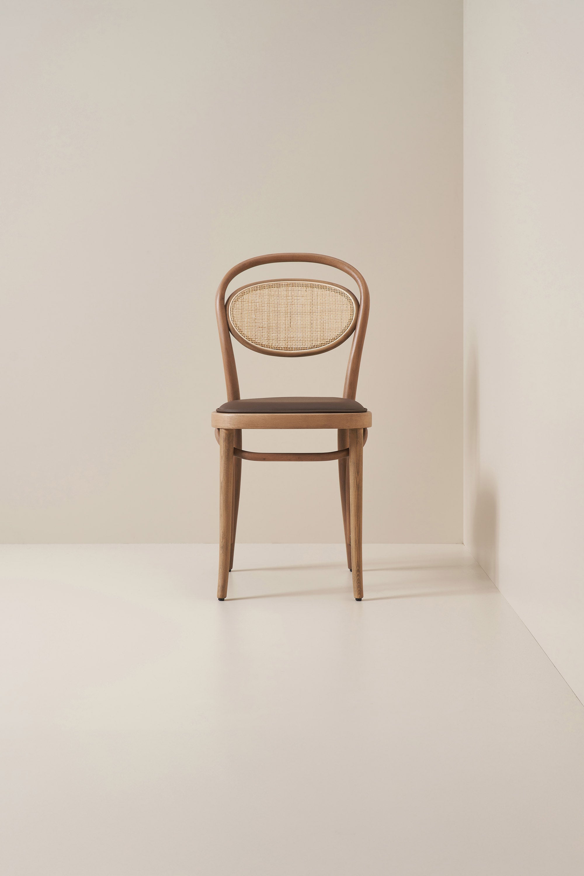 No 20 Bentwood - Teak