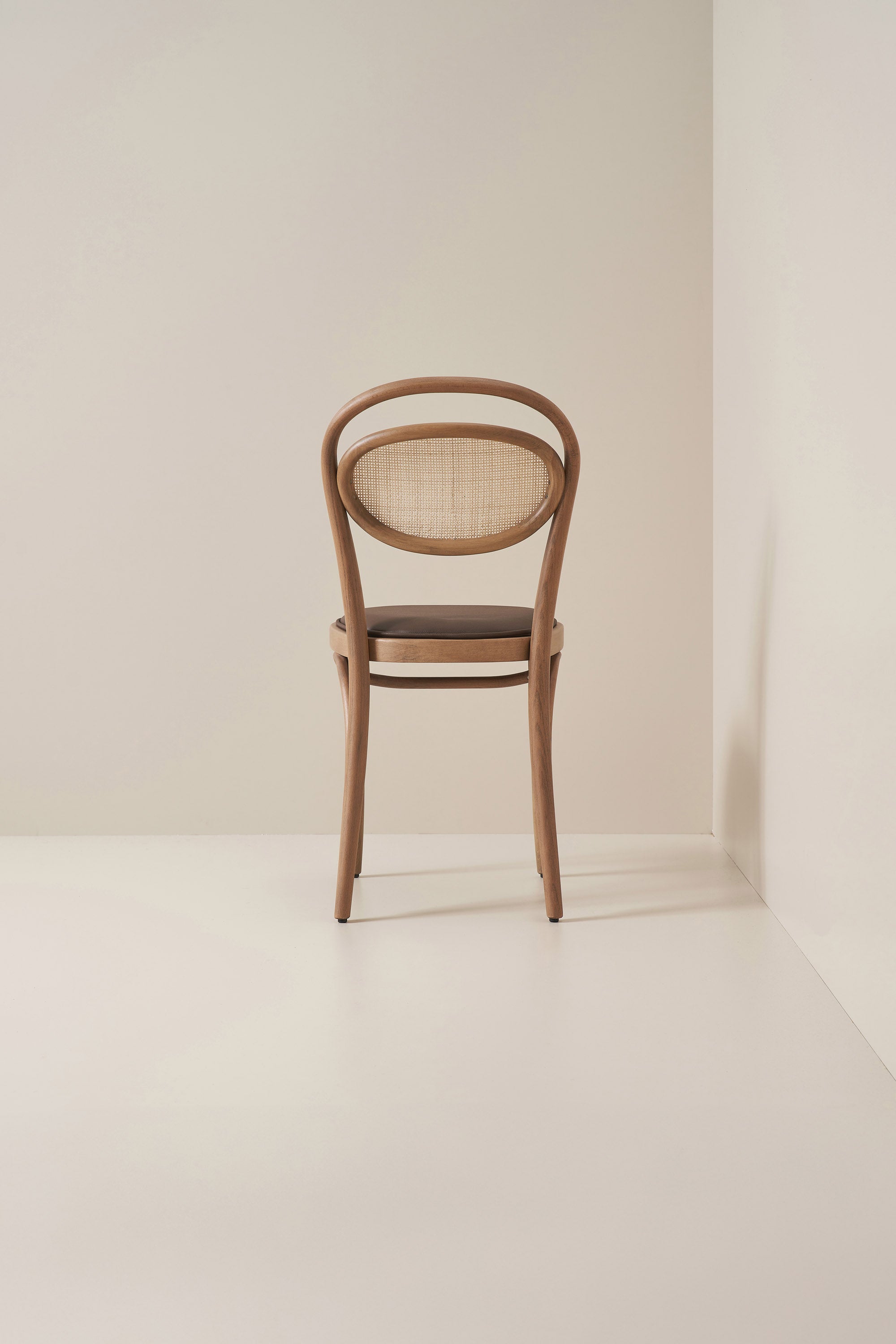 No 20 Bentwood - Teak