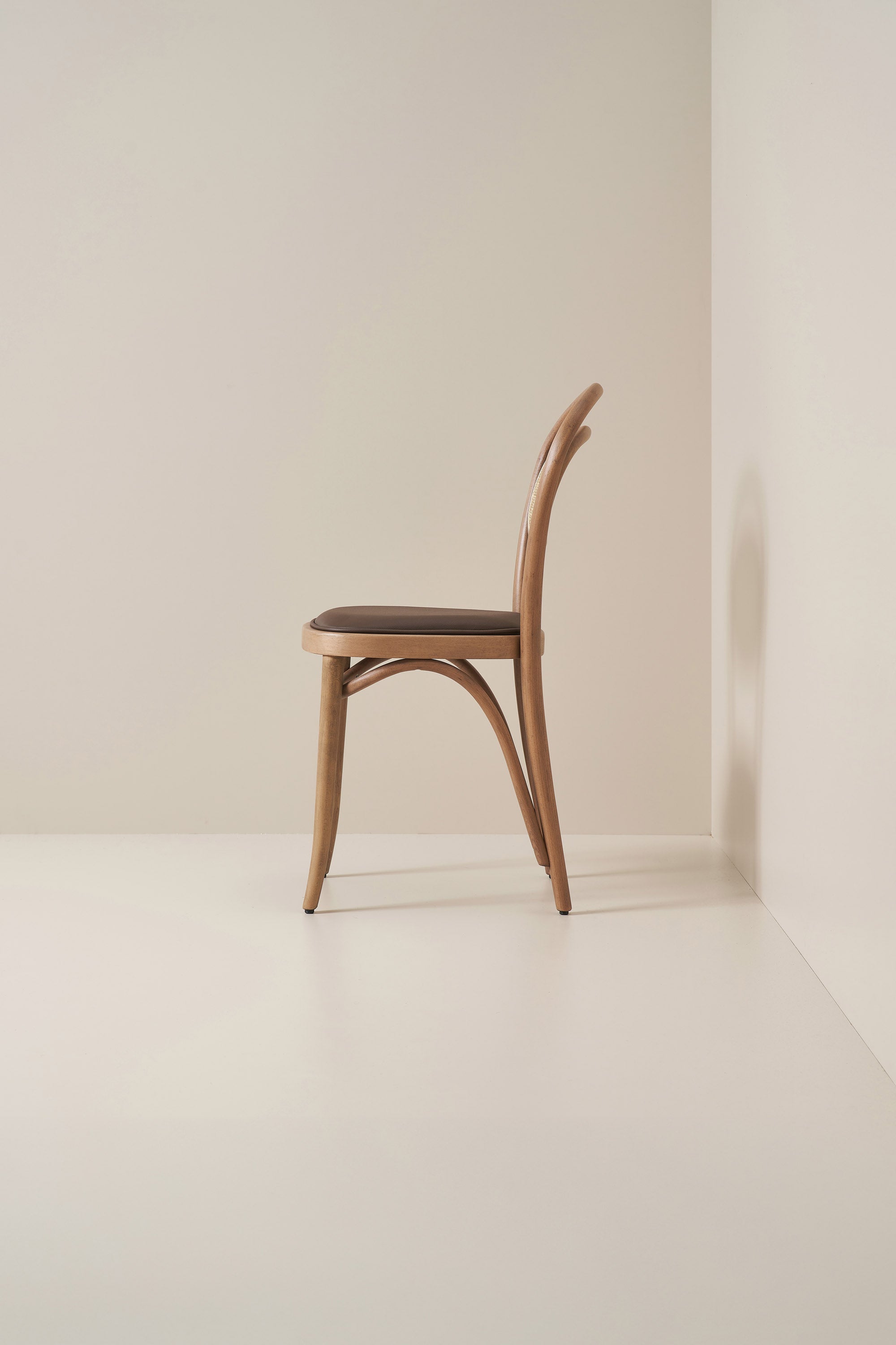 No 20 Bentwood - Teak