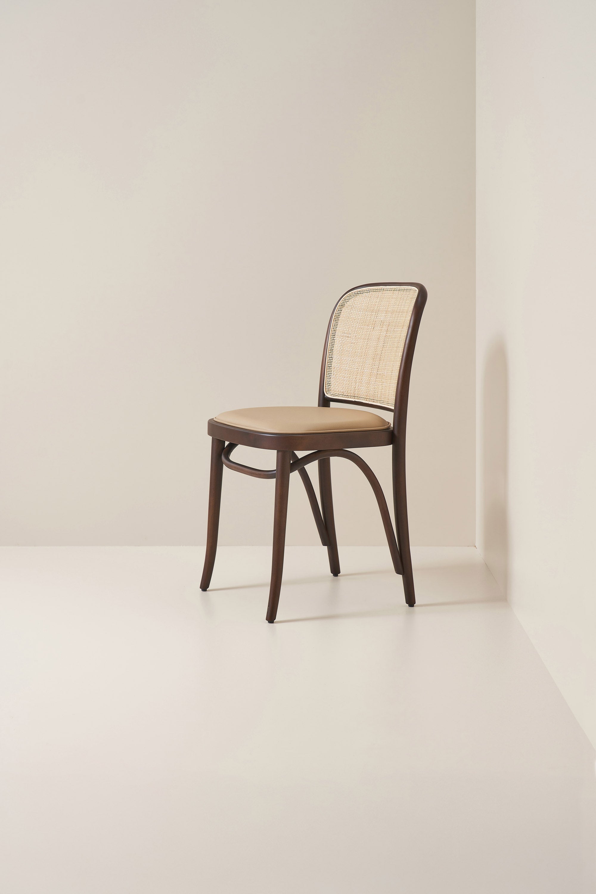 no 811 bentwood - dark walnut