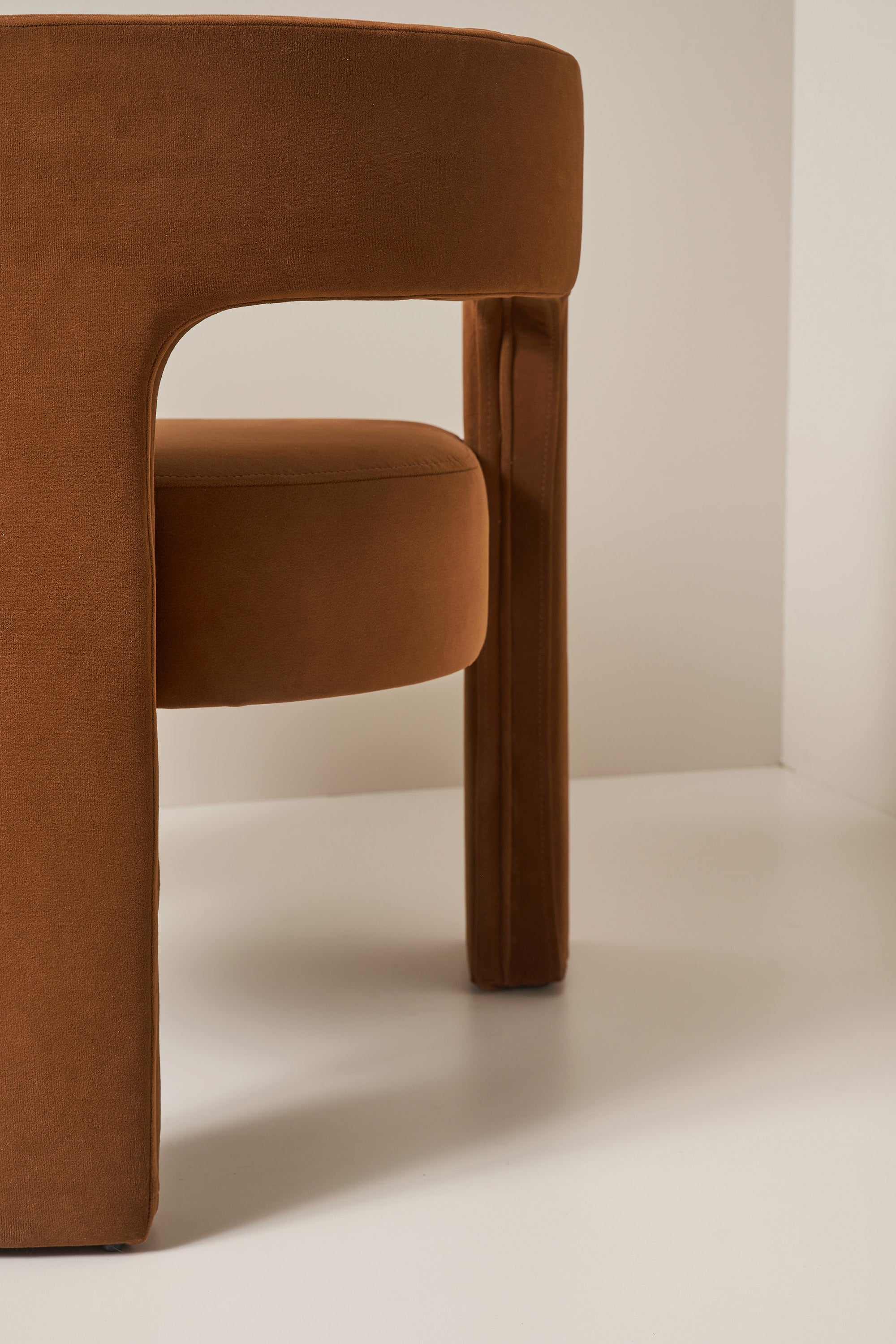 hannah lounge chair