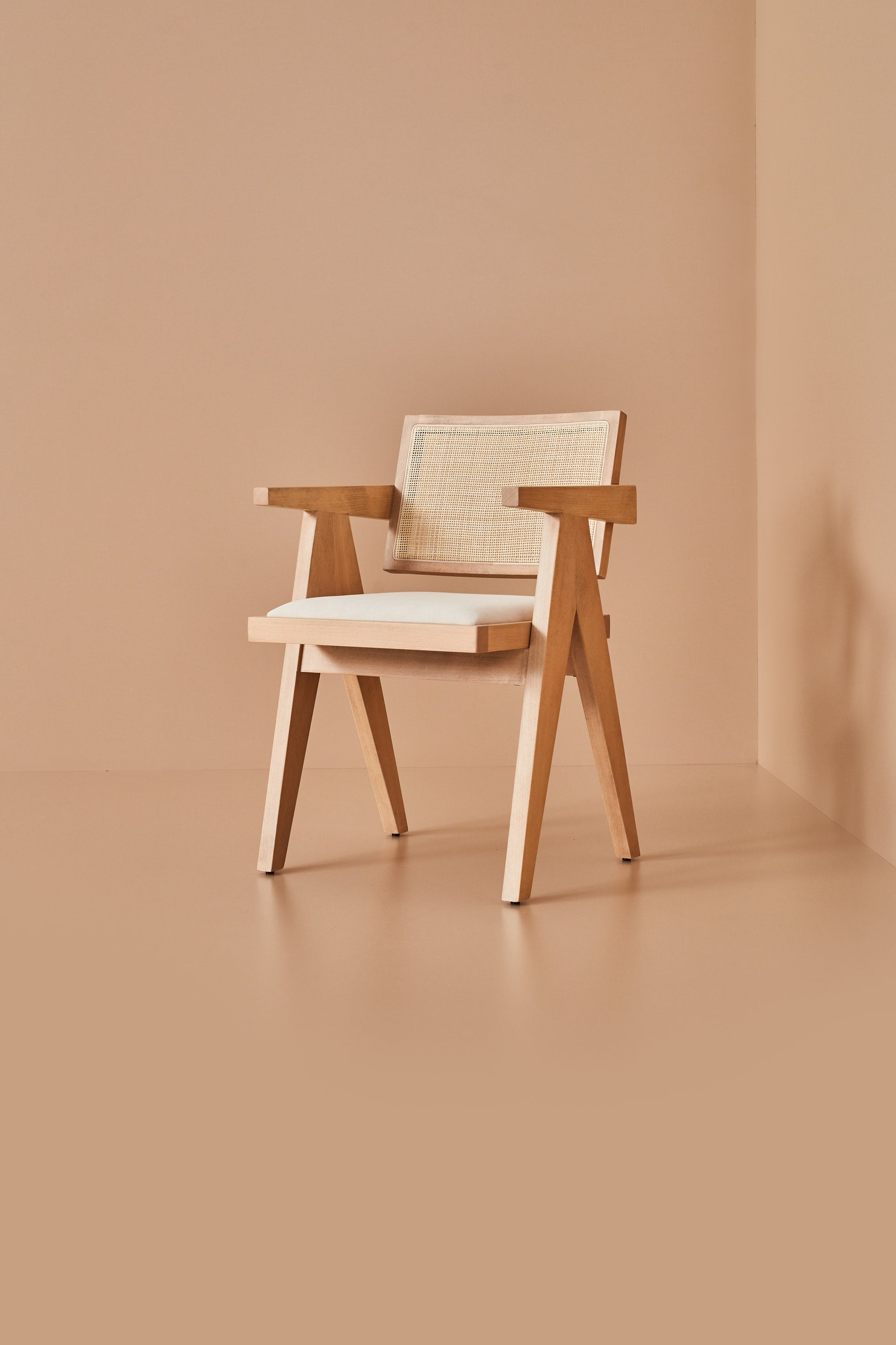 pierre chair - white oak