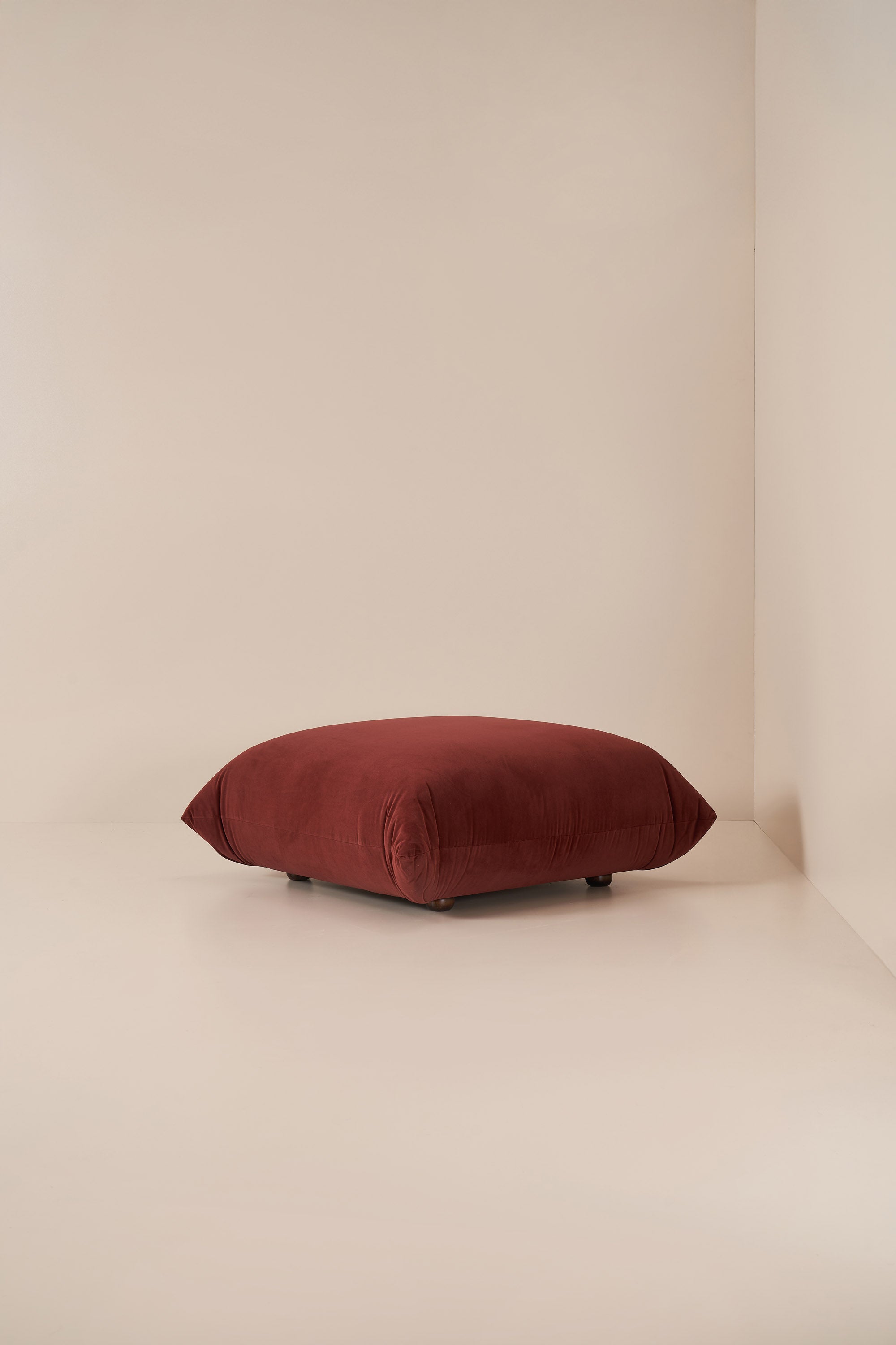 red modular sofa pouffe